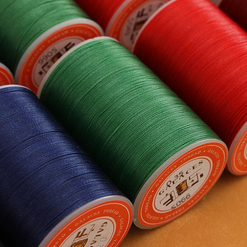 0.55mm / 110 Meters Round Waxed Leather Stitching Thread For Leathercraft