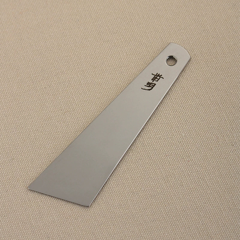 Mirror-polished stainless steel glue applicator, flat medium blade with one hole